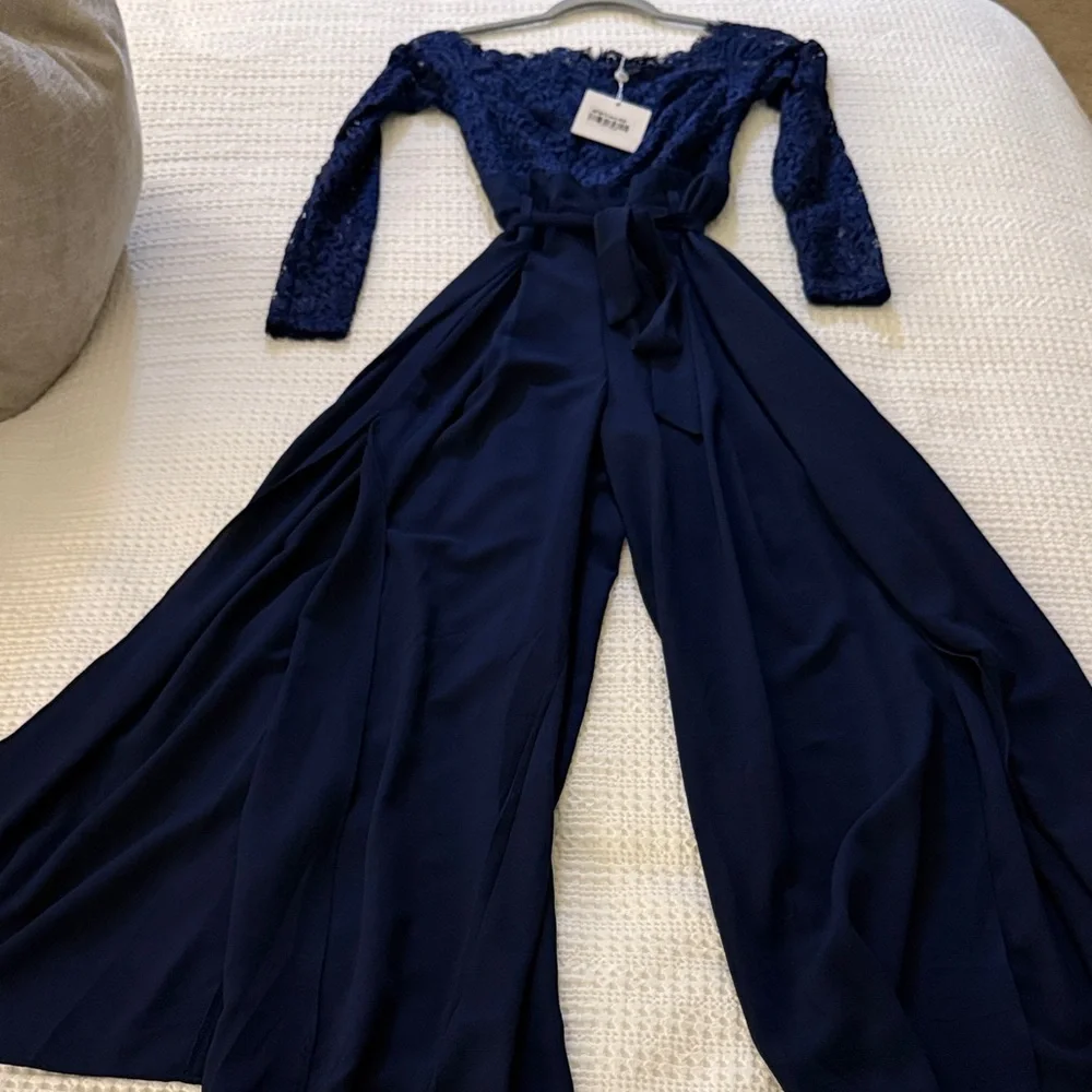 Elegant Navy Lace Jumpsuit - Picture 3 of 4